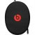Beats Solo 3 Wireless on-ear hörlurar på örat headphones white vit gloss blank