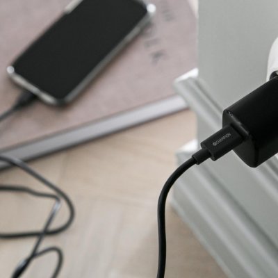 Champion Fast Charge 20W PD/USB-C - Lightning Kit - Svart