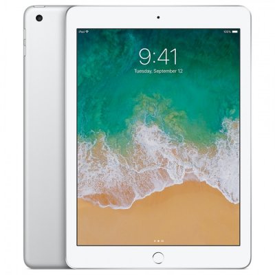 Begagnad Apple iPad 5 2017 9.7 32GB vit silver