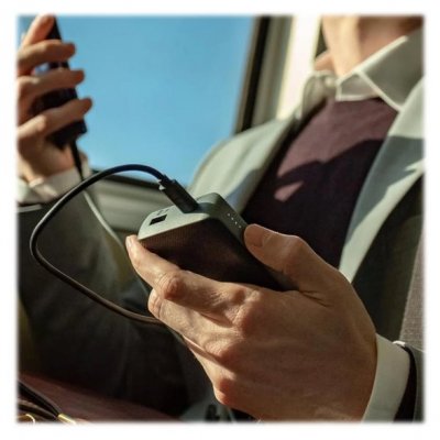 Mophie Powerstation PD med 6700 mAh för den som alltid ser batteriet på sina knän.