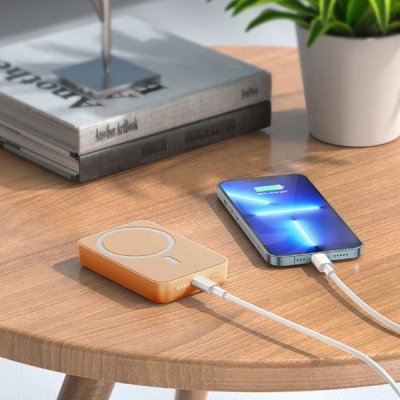 Powerbank Magnetisk med Trådlös Laddning 10000 mAh Rosa